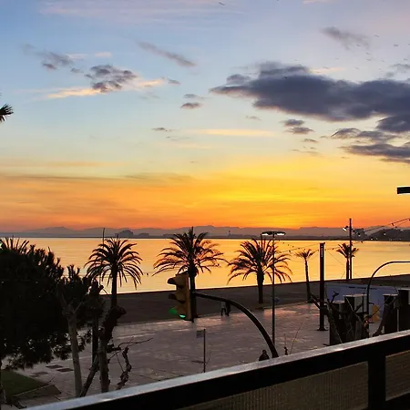 Apartamento Primera Linea De Mar Centro